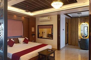 فندق Ivy Nirvana