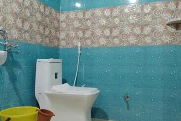 Pensionat Yesh Palace Homestay