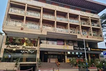 Luxury Hotel Tumkur