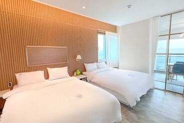 בית מלון כפרי Simer Resort