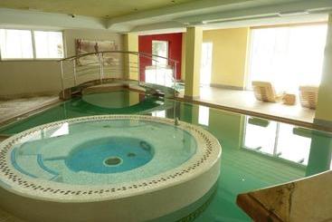 Nature Wellness Hotel Renato