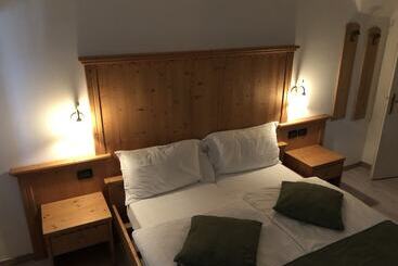 Hotel Albergo Alla Costa