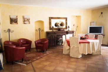 Otel Locanda Dei Baroni