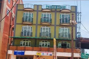 Suzie Hotels