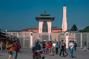 تختخواب و صبحانه Shraddha Palace