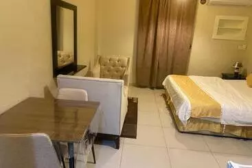 Hotelli Hona Al Holm Furnished Units