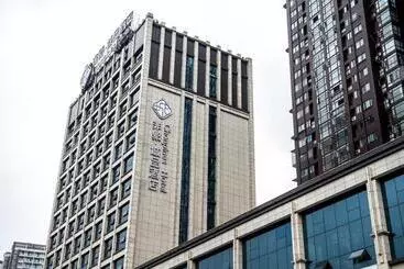 Chonpines Hotels·leshan Giant Buddha