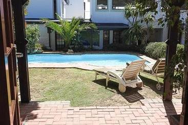 Auberge Hôtelière Mossel Bay Backpackers