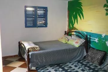Aamiaismajoitus (B&B) Laverie Du Soleil Surf House