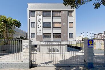 ホテル 10 On Cape Self Catering Apartments