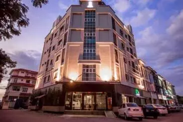 Chariton Hotel Butterworth