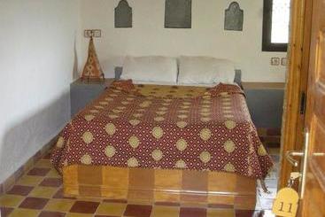 ホテル Les Portes Du Desert