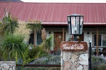 Terra Del Valle Bed & Breakfast