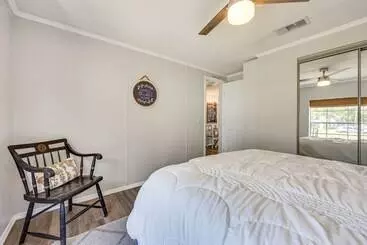 Mökkimajoitus St Augustine Home W/ Dock & Lift On St Johns River