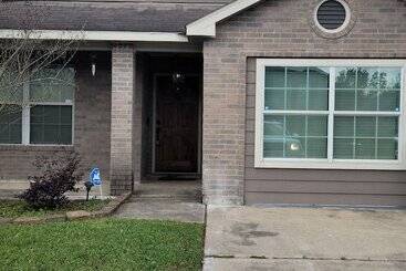 Cute And Cozy Hostel