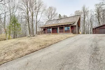 コテージ Family Home W/ Indoor Pool ~ 2 Mi To Elkhart Lake!