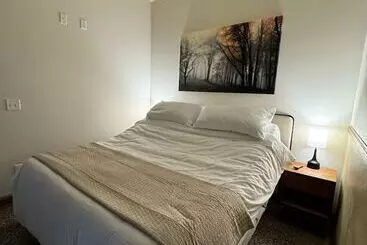 Hotelli The Lodge Luxury Suites