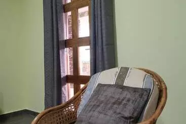 هتل Hôtel Parc Résidence