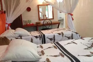 Hotel Outpost Lodge