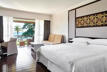 Sheraton Samoa Beach Resort