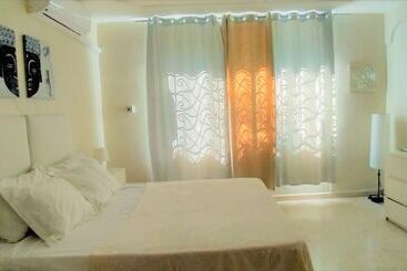 Via Emilia Bed And Breakfast Restaurante