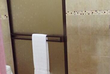 Mycasa's Bed And Breakfast