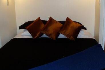 Aarburg Airport Motel