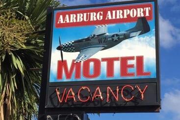 Aarburg Airport Motel