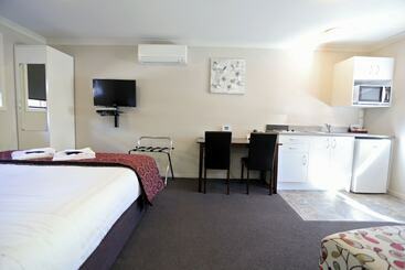 모텔 Matariki Motor Lodge