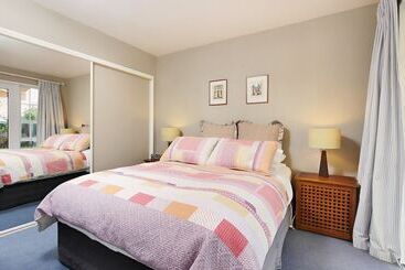 Olive House Bed And Breakfast