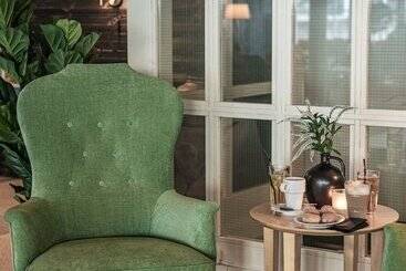 Resort L Gyllene Hornet