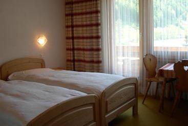 בית מלון כפרי Adler