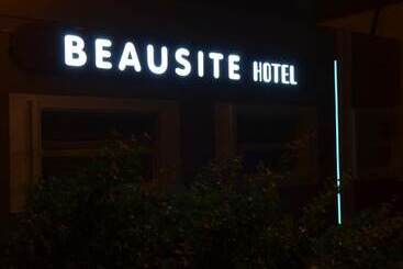 فندق Beausite