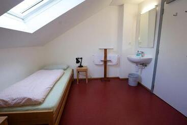 Kreuzlingen Youth Hostel