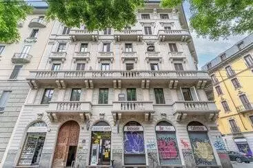 Hotelli Montello Suites Foresteria Lombarda