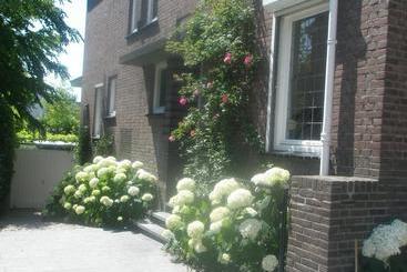 Bed and Breakfast Alberti Bed & Bike