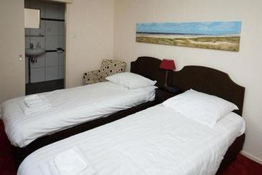 Отель Kuiperduin