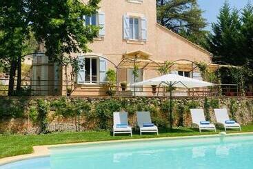 Bed and Breakfast La Bastide De Villecroze