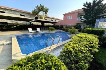 پانسیون Espaço Ru B