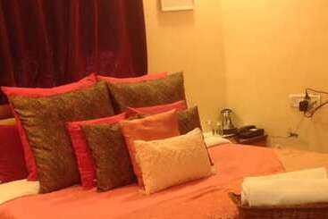 Отель Strawberry County