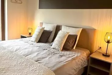 B&b Au 27