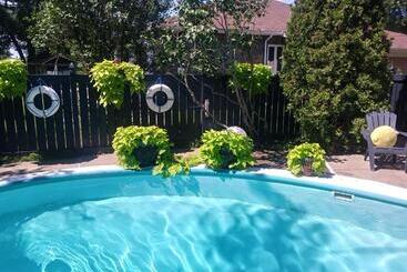 住宿加早餐  Gîte Chez Baza