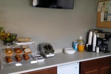 モーテル Wellington Inn