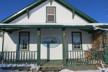 That Country Place B&b