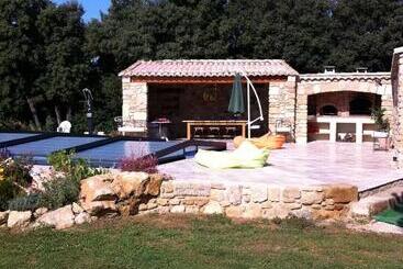 Bed and Breakfast Le Carpe Noctem