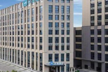 Hanting Hotel Hefei Binhu Convention And Exhibition Center