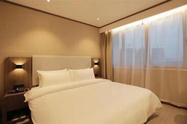 Hanting Hotel Jinhua Jinyi New Zone