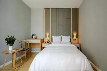 Starway Hotel Taiyuan Gongyuan Times City