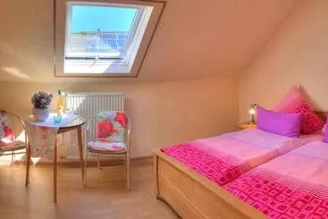 Aamiaismajoitus (B&B) Weingut Und Pension Markus Kochems