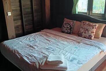 Pensão Tonmai Suite Ii